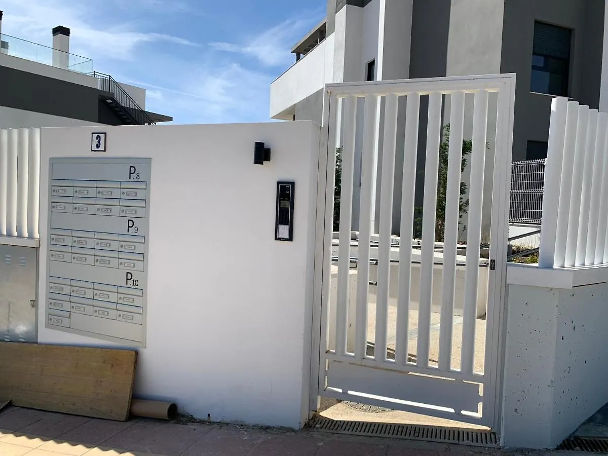 Casa Casu New Stunning 3 Bed Raised Ground Floor Apartment & Huge Balcony With Sea Pool & Mountain View Indoor & Outdoor Swimming Pools & Gym Walking Distance To Beach Port Estepona Traveller Award 2023