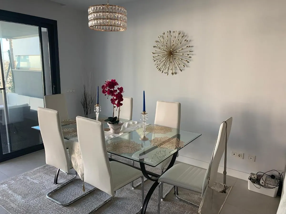 BRAND NEW STUNNING 3 BED RAISED GROUND FLOOR APARTMENT WITH SEA&POOL&MOUNTAIN VIEW INDOOR&OUTDOOR SWIMMING POOLS&GYM WALKING DISTANCE TO BEACH PORT Casa Casu Estepona 0*,  España