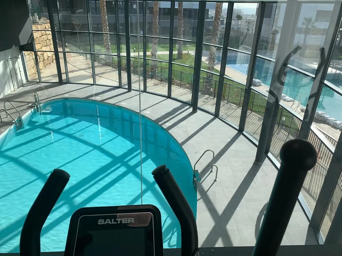 BRAND NEW STUNNING 3 BED RAISED GROUND FLOOR APARTMENT WITH SEA&POOL&MOUNTAIN VIEW INDOOR&OUTDOOR SWIMMING POOLS&GYM WALKING DISTANCE TO BEACH PORT Casa Casu Estepona España