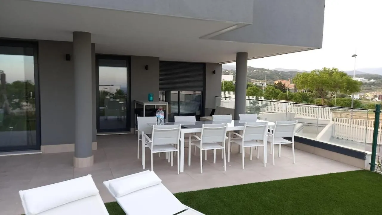 BRAND NEW STUNNING 3 BED RAISED GROUND FLOOR APARTMENT WITH SEA&POOL&MOUNTAIN VIEW INDOOR&OUTDOOR SWIMMING POOLS&GYM WALKING DISTANCE TO BEACH PORT Casa Casu Estepona