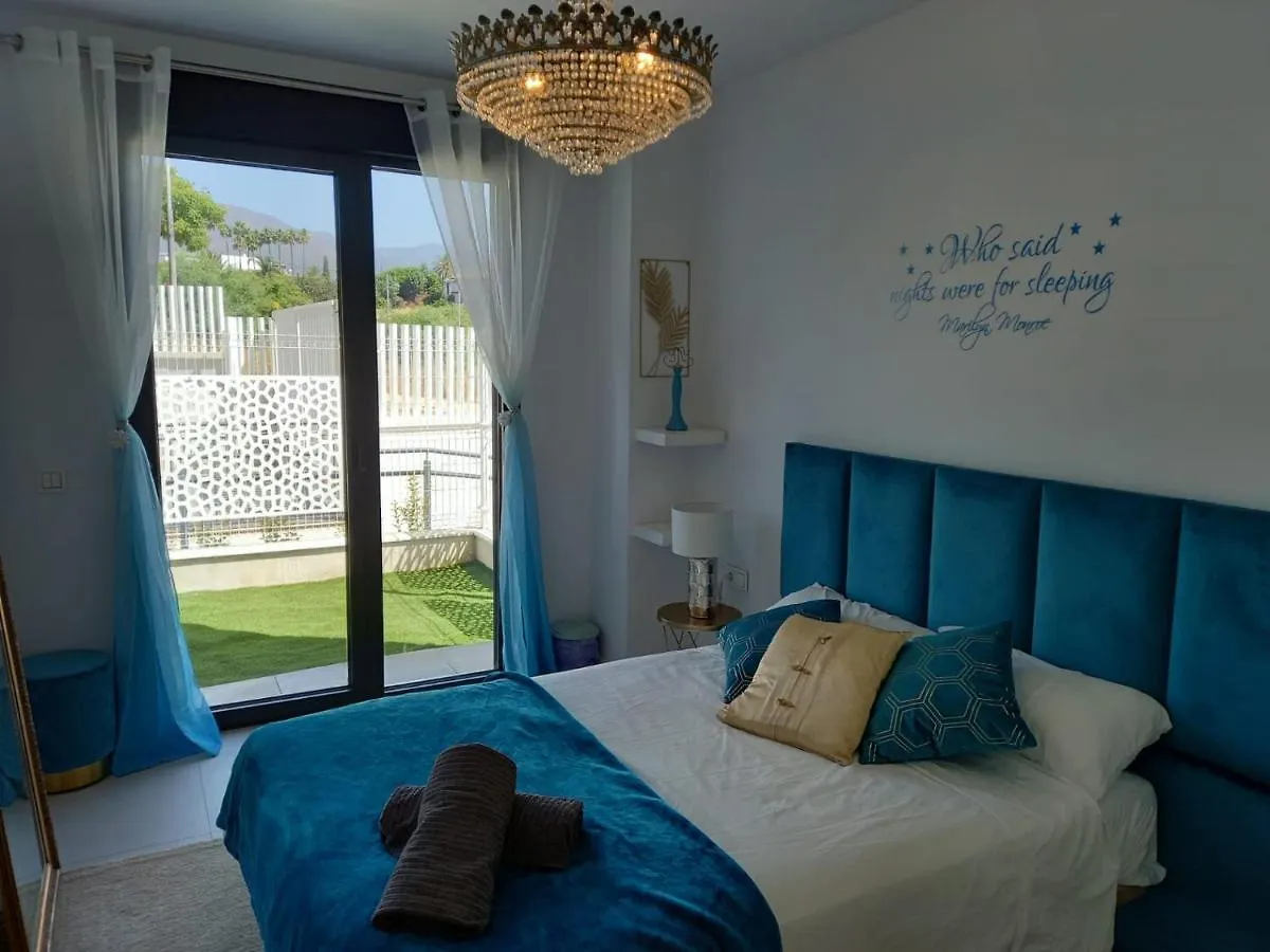 BRAND NEW STUNNING 3 BED RAISED GROUND FLOOR APARTMENT WITH SEA&POOL&MOUNTAIN VIEW INDOOR&OUTDOOR SWIMMING POOLS&GYM WALKING DISTANCE TO BEACH PORT Casa Casu Estepona