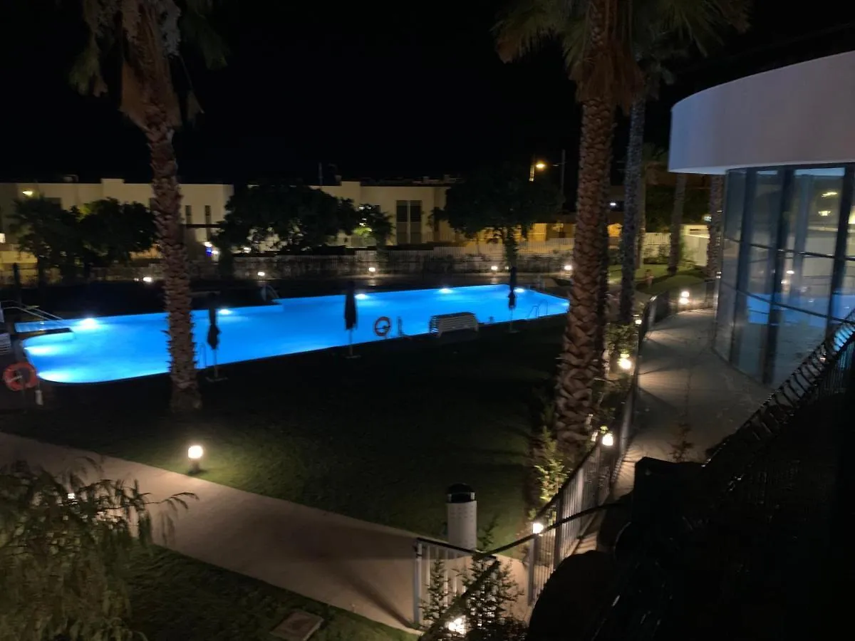 BRAND NEW STUNNING 3 BED RAISED GROUND FLOOR APARTMENT WITH SEA&POOL&MOUNTAIN VIEW INDOOR&OUTDOOR SWIMMING POOLS&GYM WALKING DISTANCE TO BEACH PORT Casa Casu Estepona España