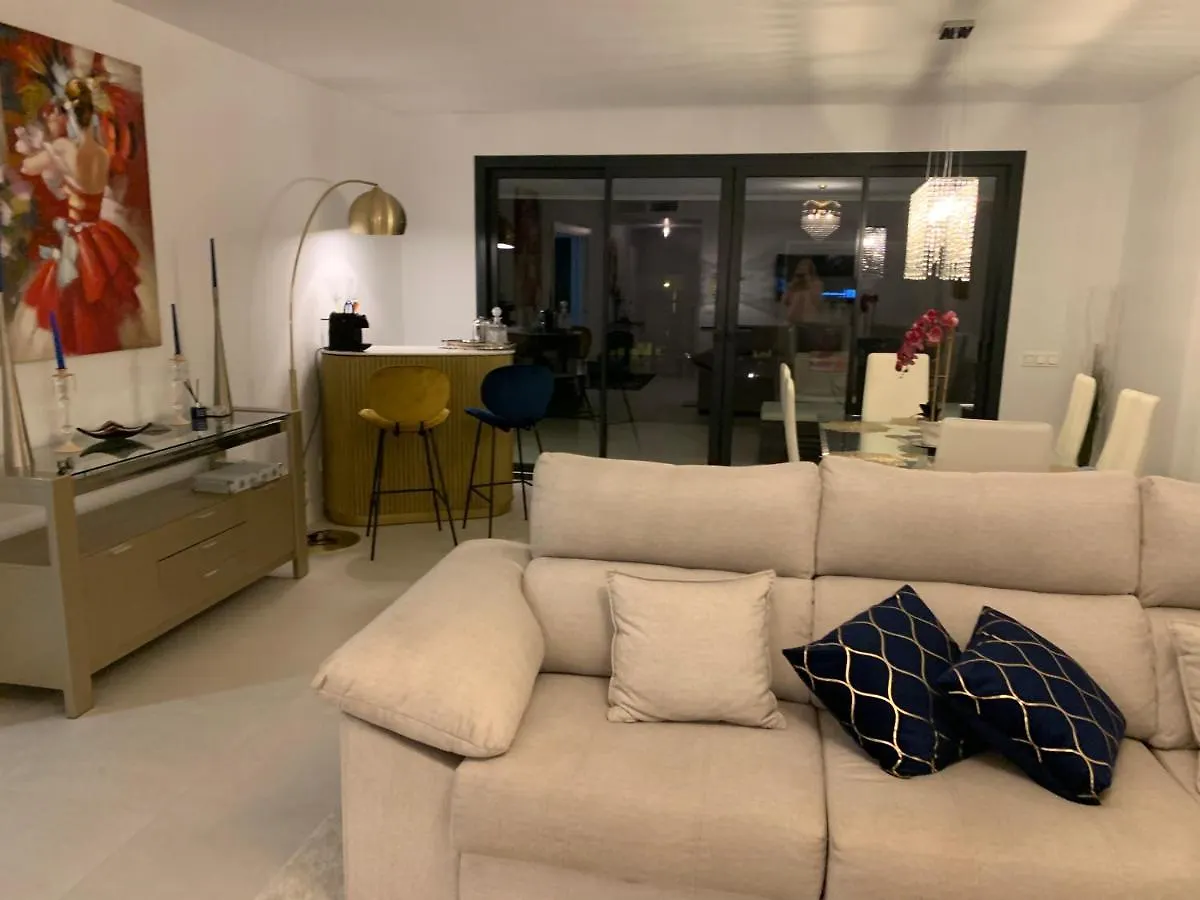 BRAND NEW STUNNING 3 BED RAISED GROUND FLOOR APARTMENT WITH SEA&POOL&MOUNTAIN VIEW INDOOR&OUTDOOR SWIMMING POOLS&GYM WALKING DISTANCE TO BEACH PORT Casa Casu Estepona