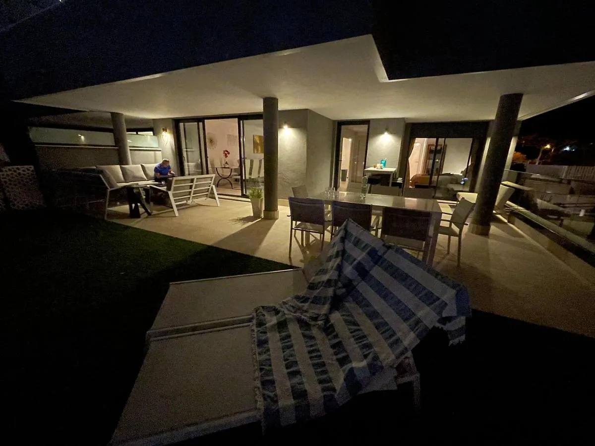 BRAND NEW STUNNING 3 BED RAISED GROUND FLOOR APARTMENT WITH SEA&POOL&MOUNTAIN VIEW INDOOR&OUTDOOR SWIMMING POOLS&GYM WALKING DISTANCE TO BEACH PORT Casa Casu Estepona